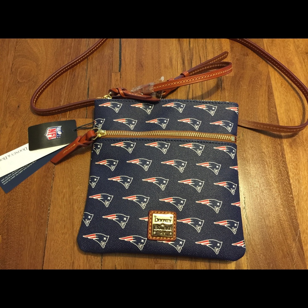 NWT Dooney & Bourke NFL Patriots crossbody
